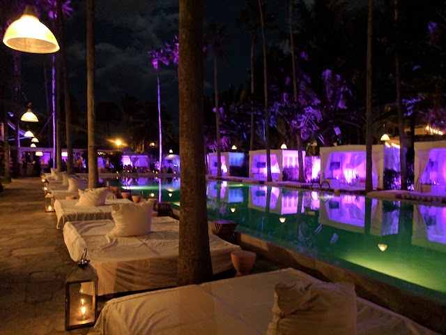 DELANO BEACH CLUB