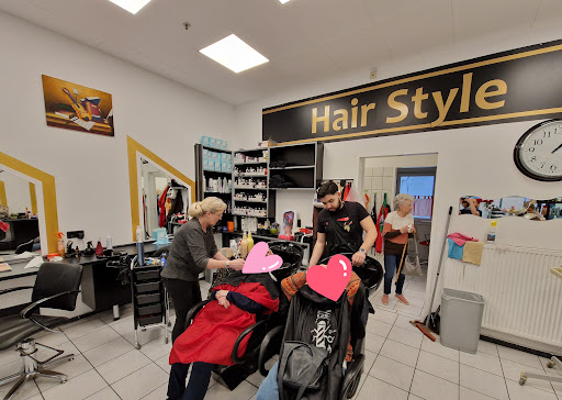 Salon Hairstyle