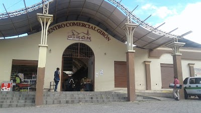 Photos of Centro Comercial Gir&oacute;n