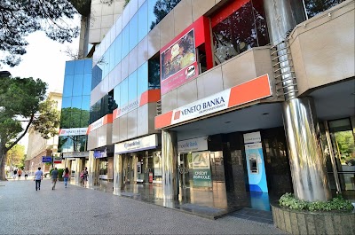 Photos of Veneto Banca