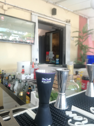 Bar Giovani - Visual