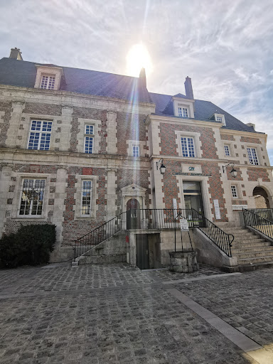 Crédit Agricole Centre Loire - Montargis Jules Ferry