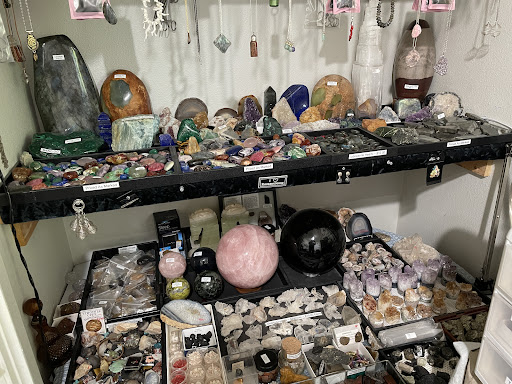 Jim's Gems & Jewelry - Thumbnail