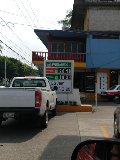 GASOLINERA HUELEQUE - Thumbnail