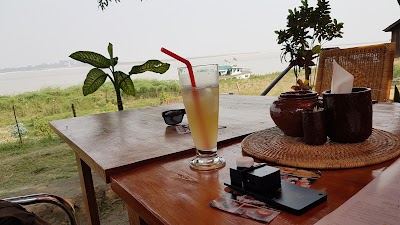 Photos of The Garden Caf&eacute;