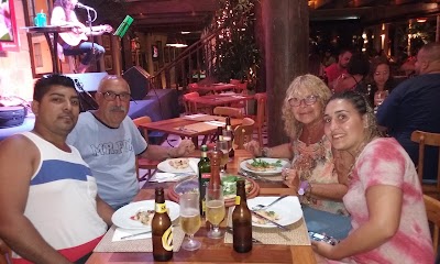 Photos of P&aacute;tio Havana
