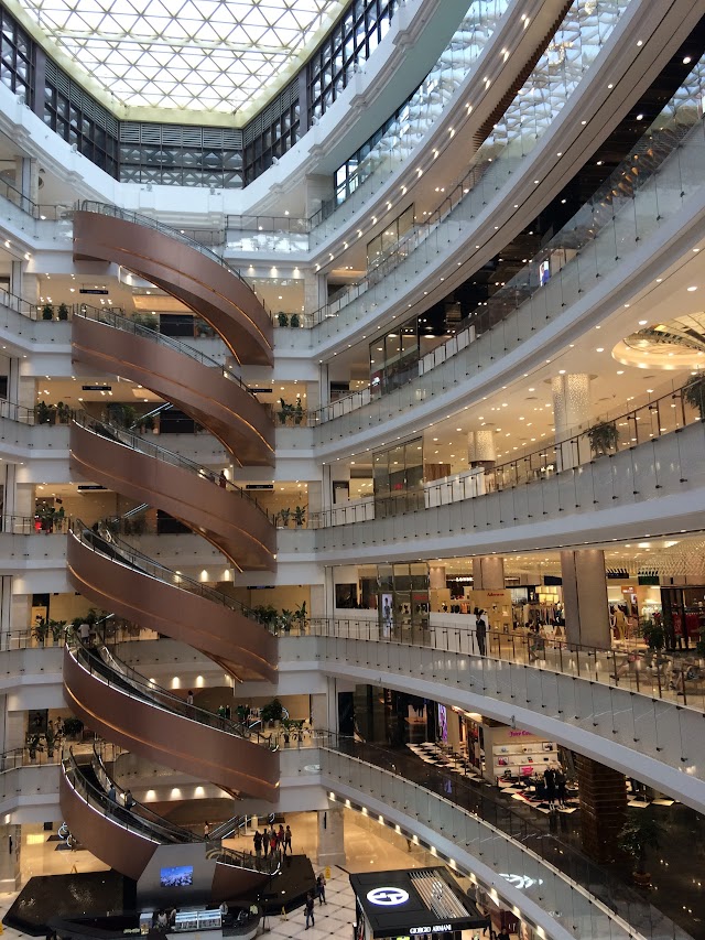 New World Dawan Department Store