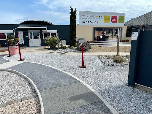 Photo de Daniel Moquet signe vos clôtures - Ent. Vaugeois à Bréhal (50290)