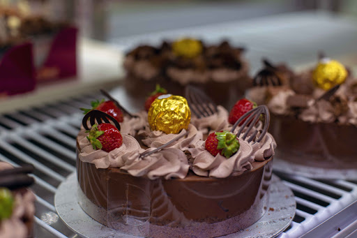 Cake Box Ilford (Ilford Lane) - Thumbnail