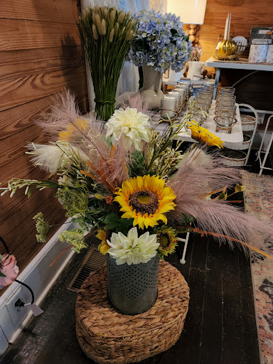 Lake Murray Flower Shoppe - Thumbnail