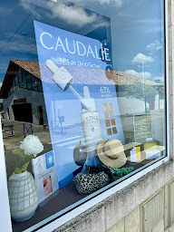 Photo n°4 de PHARMACIE DE CASTRES à Castres-Gironde (Parapharmacie)