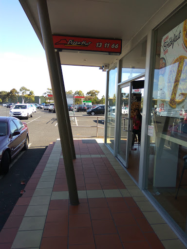 Bell Post Shopping Centre/Anakie Rd - Thumbnail