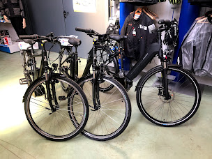 Photo n°27 de Loisirs Services à Pithiviers-le-Vieil (Concessionnaire de remorques utilitaires)