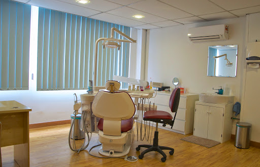 Klinik Pergigian Dr Shal Dental Surgery & Orthodontics