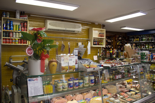 Bodega-Xarcuteria Ca l'Emília - Thumbnail