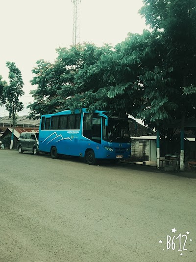 Photos of Shelter Damri Bandara