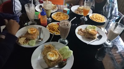 Photos of Pendopo Dhatoo