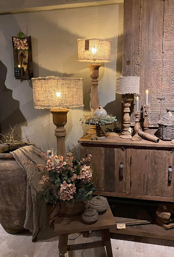 Hasselbach woonwinkel - Thumbnail