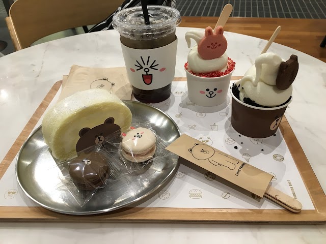 LINE Friends Cafe & Store