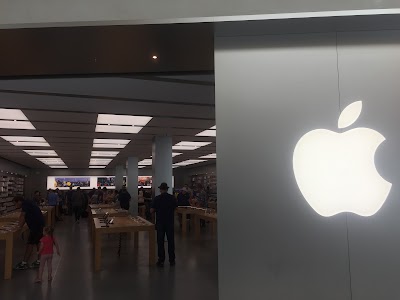 Photos of Apple International Plaza