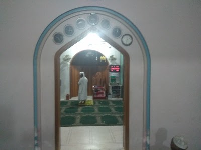 Photos of Kaderia Sharif-Badsha Jame Moshjid