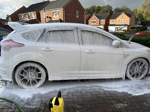 Laura's Valeting Service - Thumbnail
