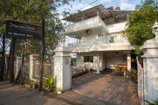 OYO Flagship Hotel Silver Nest