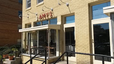 Photos of 2 Amys