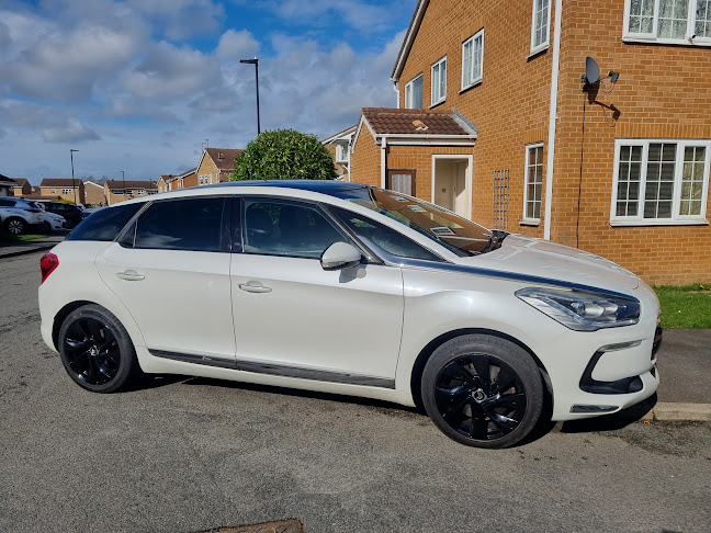 Cheswold Ln, Doncaster DN5 8AR