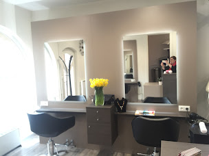 Photo n°6 de Willmann Emilie Coiffure des Amandiers à Mittelwihr (Salon de coiffure)