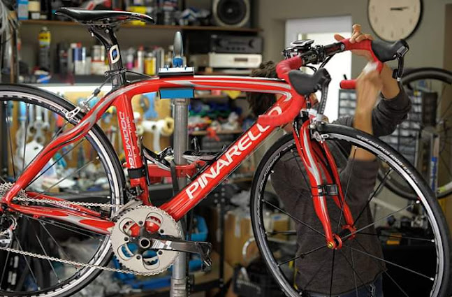 Ulica Martina Divalta 187, Bikara kod okretišta tramvaja, 31000, Osijek