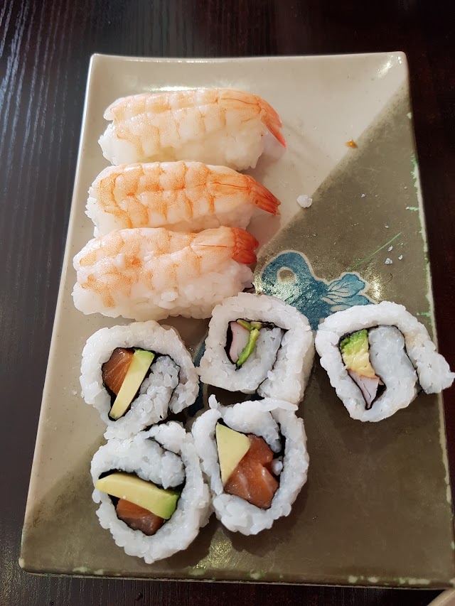 Live Sushi