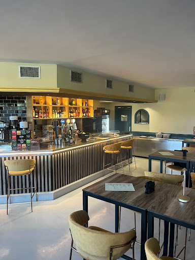 ALBATROS LOUNGE BAR