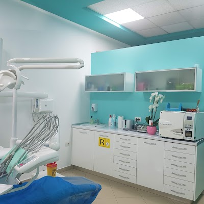 Klinike Dentare Bitri