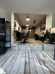 Photo n°8 de Flawless Haircut à L'Haÿ-les-Roses (Salon de coiffure)