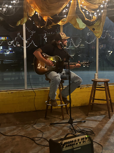 Rusty Buzzard Gallery - United States