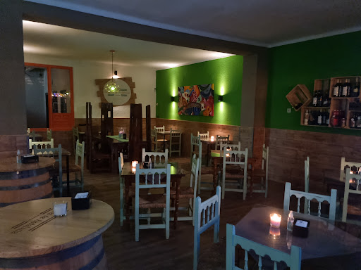 Sabores Gastrobar Internacional, Almedinilla