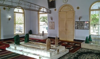 Photos of Makam Al Habib Ahmad bin Abdullah bin Thalib Alatas