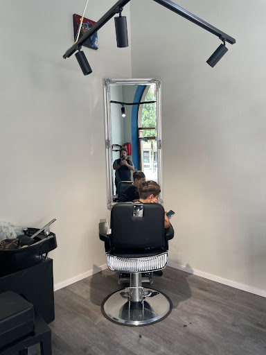 FRISÖR Barbershop il Barbiere Adrian - Thumbnail