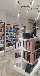 Photo n°21 de Beauty Coiffure, La Boutique et Le Salon à Chalon-sur-Saône (Salon de coiffure)