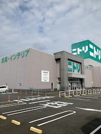 ニトリ エミフルMASAKI店