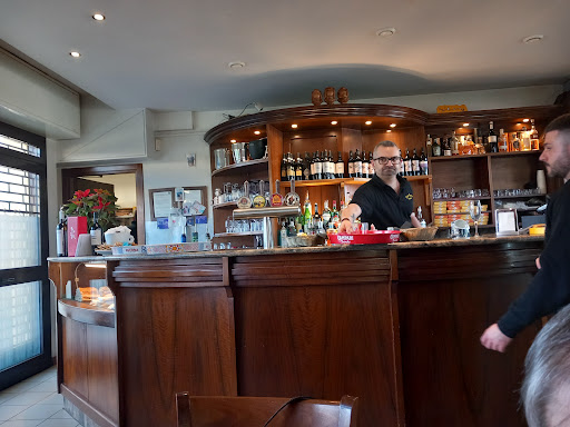 Bar More - Visual
