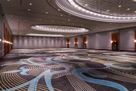 Detroit Marriott at the Renaissance Center by null