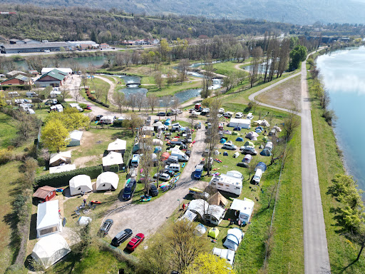 CAMPING ISLE DE LA SERRE
