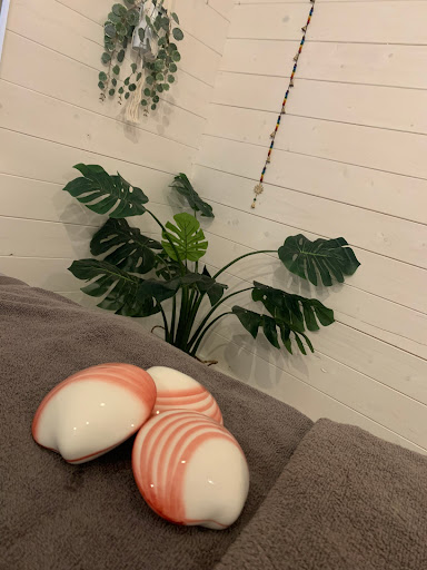 EJ Beauty & Holistic - Thumbnail