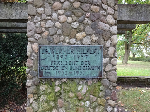 Gedenkstätte Werner-Hilpert-Denkmal - Thumbnail