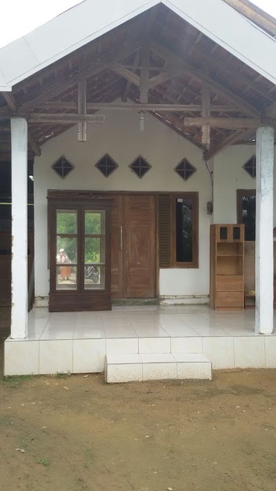 Photos of Ud Hanisya furniture