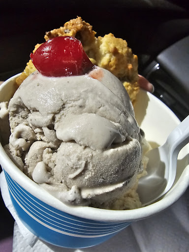 Cookies and Cream - Thumbnail