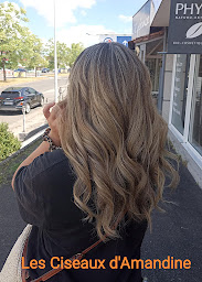 Photo n°20 de Les Ciseaux d'Amandine à Angoulême (Salon de coiffure)