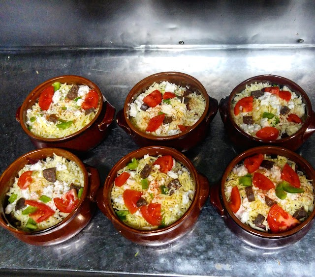 ΡΕΜΟΥΤΣΙΚΟ (ΤΟ)